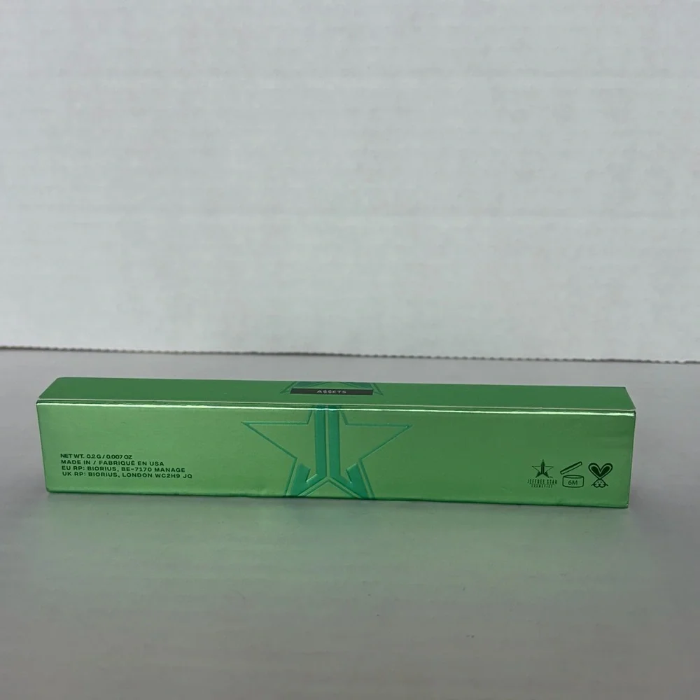 Discontinued NIB Jeffree Star Cosmetics Automatic Eyeliner in Assets 0.2 g Green